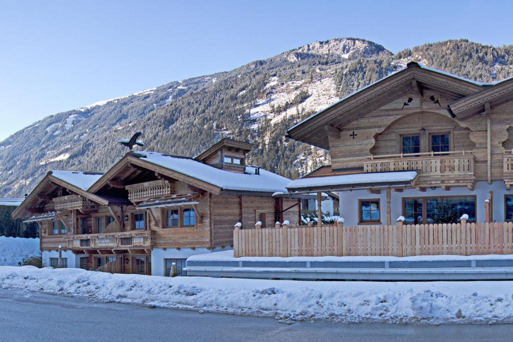 Alpenchalet Bruecke Mayrhofen Room photo